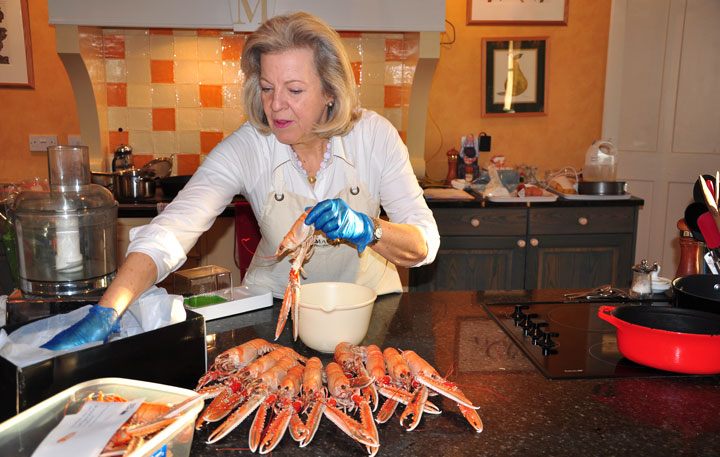 Lady Claire prepares local langoustines for her Kinloch Lodge Masterclass
